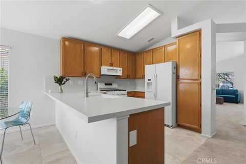 Tiny photo for 44733 Avita Circle Cir, Temecula, CA 92592 (MLS # SW26090776)