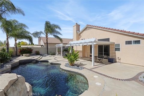 Tiny photo for 44733 Avita Circle Cir, Temecula, CA 92592 (MLS # SW26090776)