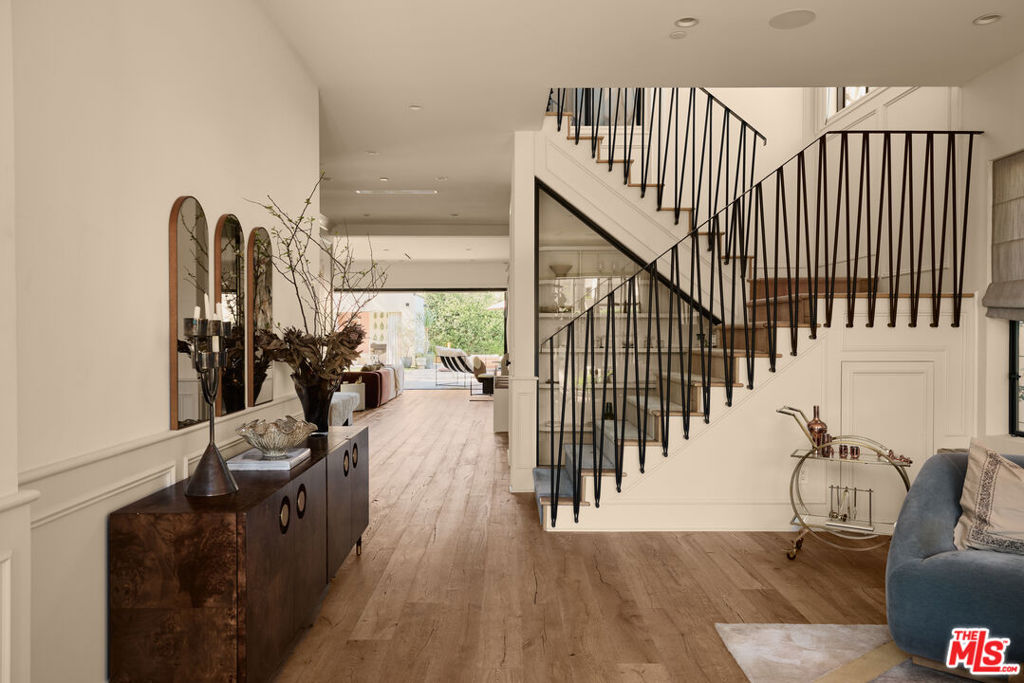 483 S Sherbourne Drive