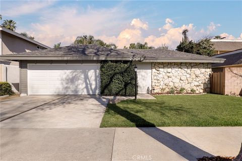 20017 Hemmingway Street Winnetka CA 91306