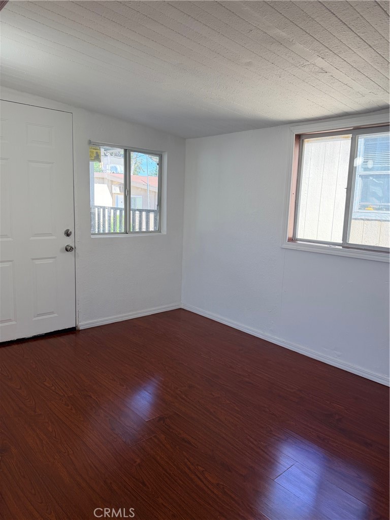6656 Rosecrans Avenue N10