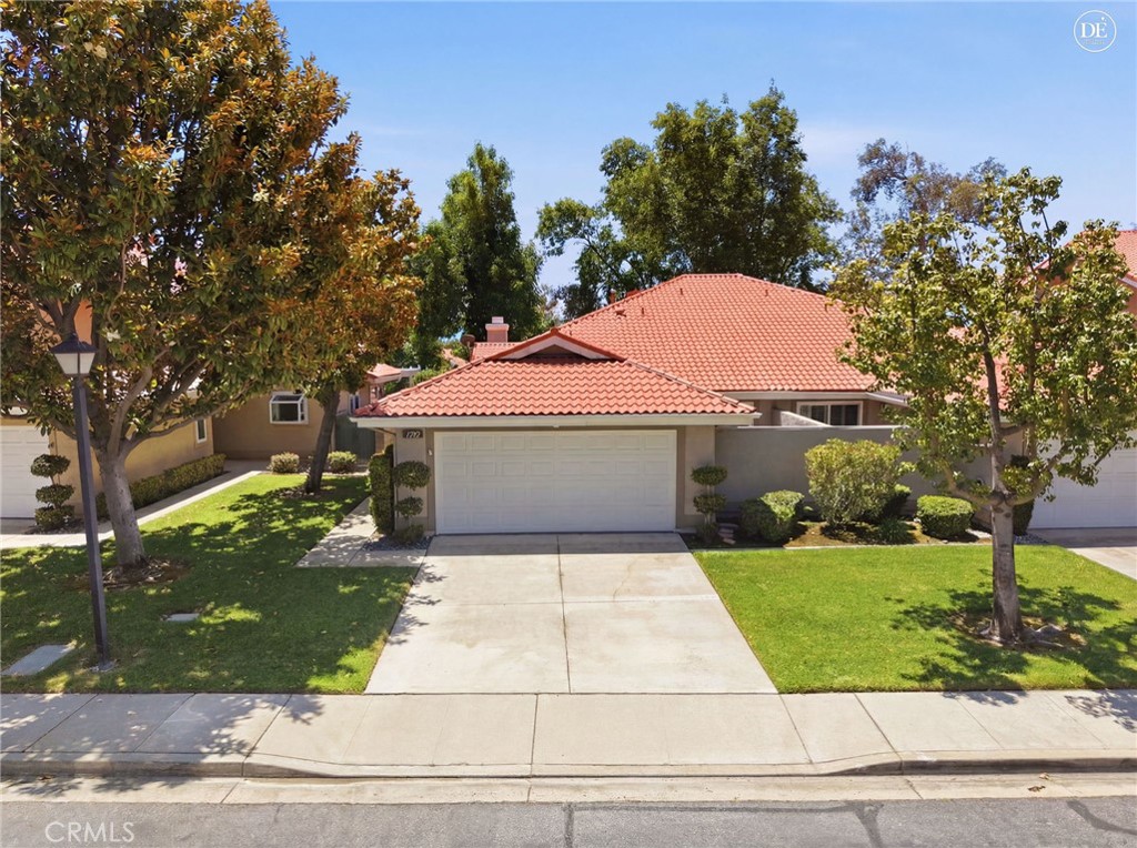 1252 Winged Foot Drive