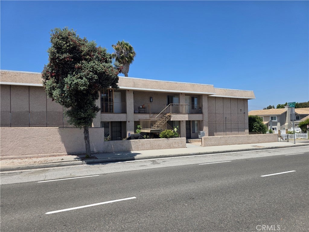 2409 Inglewood Ave.