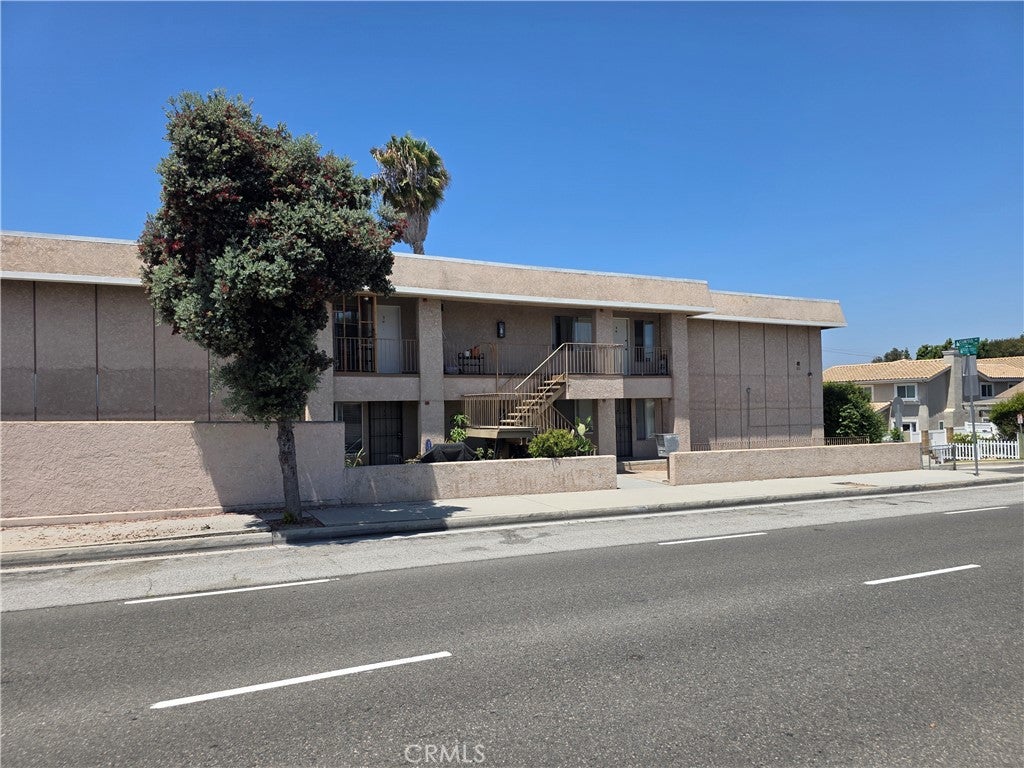 2409 Inglewood Ave.