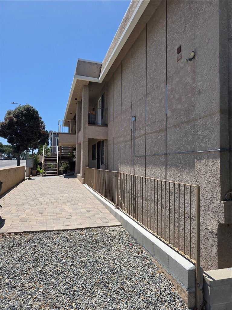 2409 Inglewood Ave.