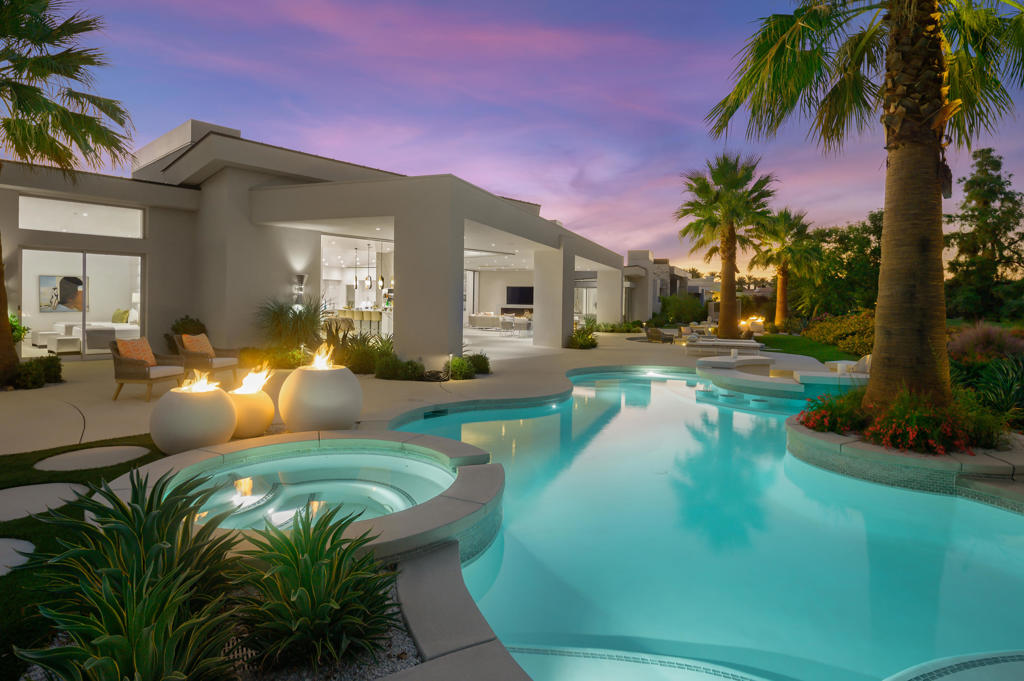 Vintage Country Club - Residential