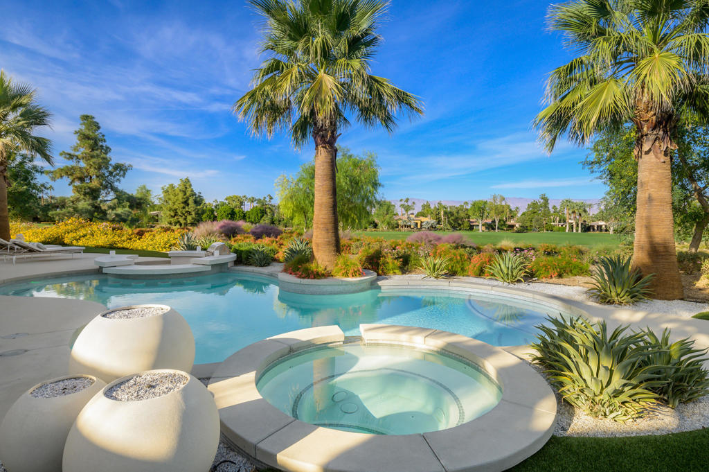 Vintage Country Club - Residential