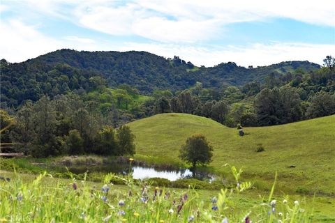 Photo of 0 Cypress Mountain Drive, Paso Robles, CA 93465 (MLS # NS26033034)
