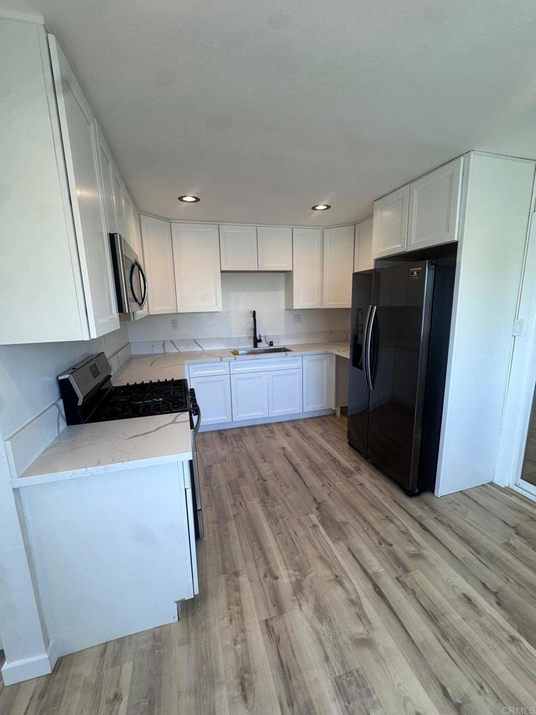 2541 Roseview Place