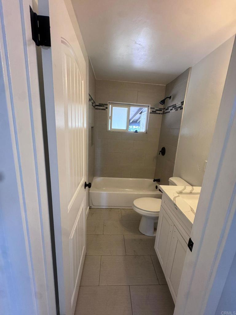 2541 Roseview Place