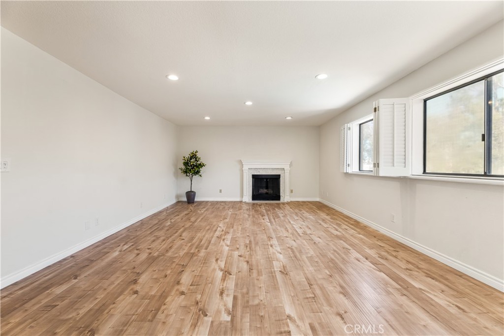 12300 Montecito Road 25