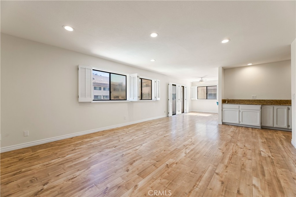 12300 Montecito Road 25