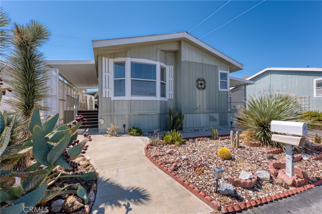 Affordable 3-Bed, 2-Bath Home in 55+ Gated Community – Move-In Ready!
Are you retired, planning for retirement, or simply looking for an affordable and comfortable place to call home? Welcome to Apache Mobile Home Park — an active 55+ gated community offering peace, security, and a vibrant lifestyle!
This newer 3-bedroom, 2-bathroom home stands out in the park, featuring:
*New vinyl plank flooring throughout
*Spacious kitchen with island, refrigerator, oven, dishwasher and pantry
*Laundry room with washer & dryer included
*Rare 3-bedroom layout — perfect for guests or hobbies
*Central heat plus two evaporative coolers
*Move-in ready — just bring your personal touch!
Community Amenities include:
*Sparkling pool & relaxing spa
*BBQ area & clubhouse
*Dog-friendly area
*Planned social activities and events.
Located just minutes from shopping, dining, and the stunning Joshua Tree National Park.
Don't miss this opportunity to enjoy a relaxed lifestyle in a beautiful desert setting!
Schedule your private showing today!