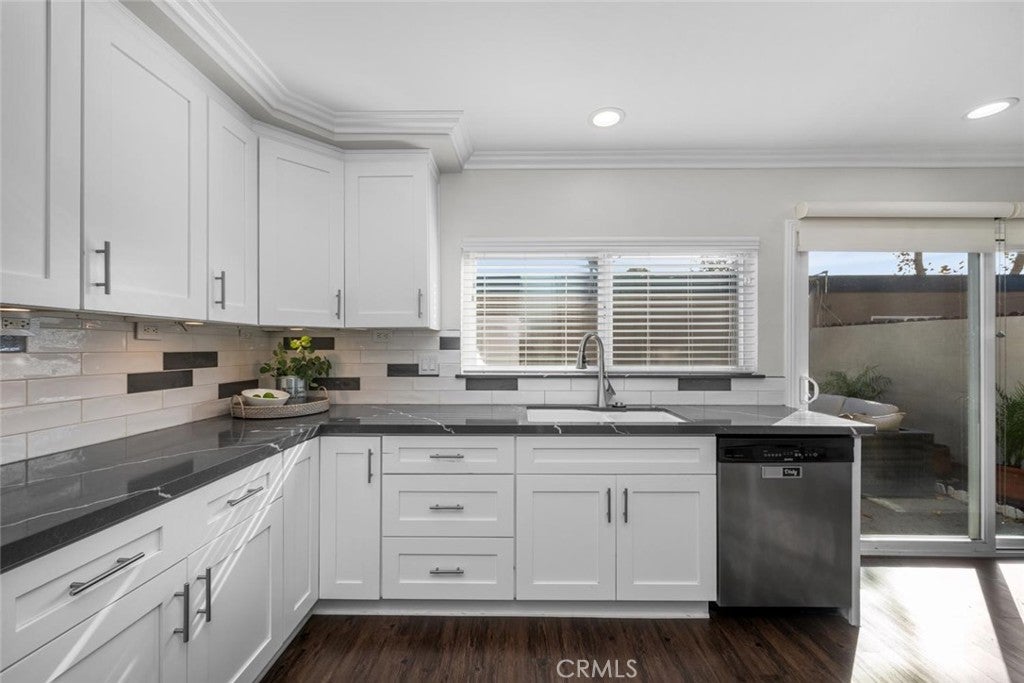 4368 Dina Court