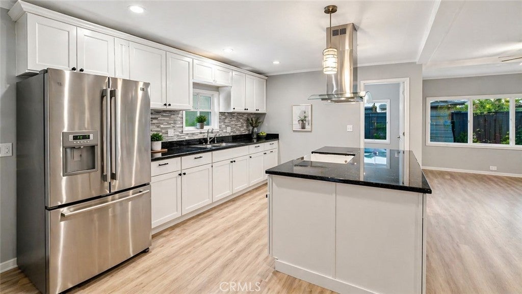 485 idyllwild Drive 25