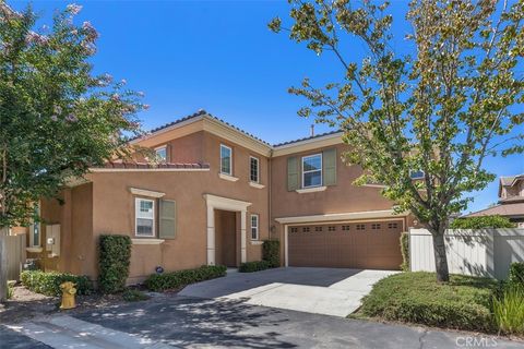 Photo of 40485 Amesbury LN, Temecula, CA 92591 (MLS # OC26156585)