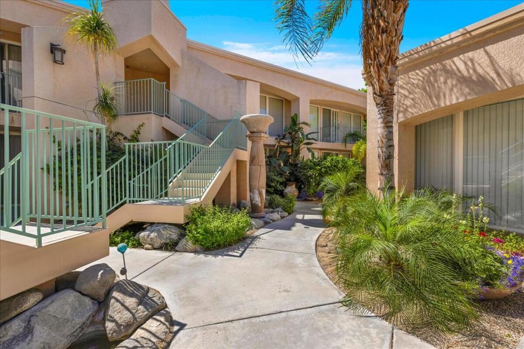 1555 N Chaparral Road 334