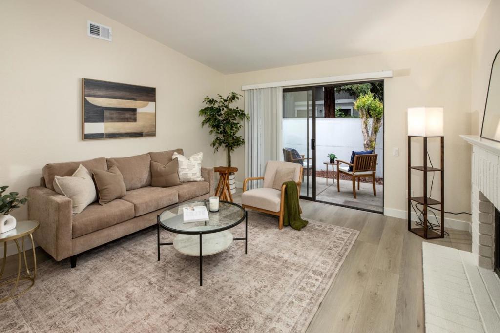 4868 Indian River Court