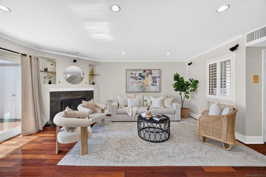 1410 Camino Lujan
