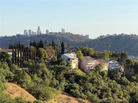 Photo of 3744 Parrish Ave, Los Angeles, CA 90065 (MLS # SB26081831)