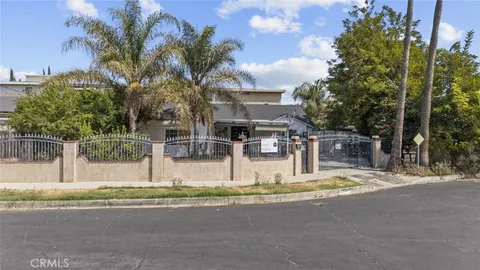 8134 Baird Avenue, Reseda, CA 91335 - MLS#: SR25191912