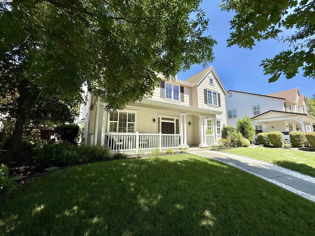 5825 Dresslar Cir