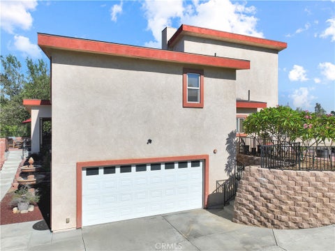 Tiny photo for 4515 Tomlinson AVE, Riverside, CA 92503 (MLS # IG26232392)