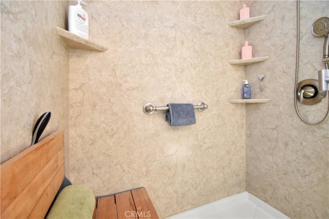 Tiny photo for 4515 Tomlinson AVE, Riverside, CA 92503 (MLS # IG26232392)