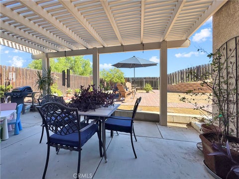 Tiny photo for 4515 Tomlinson AVE, Riverside, CA 92503 (MLS # IG26232392)