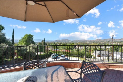 Tiny photo for 4515 Tomlinson AVE, Riverside, CA 92503 (MLS # IG26232392)