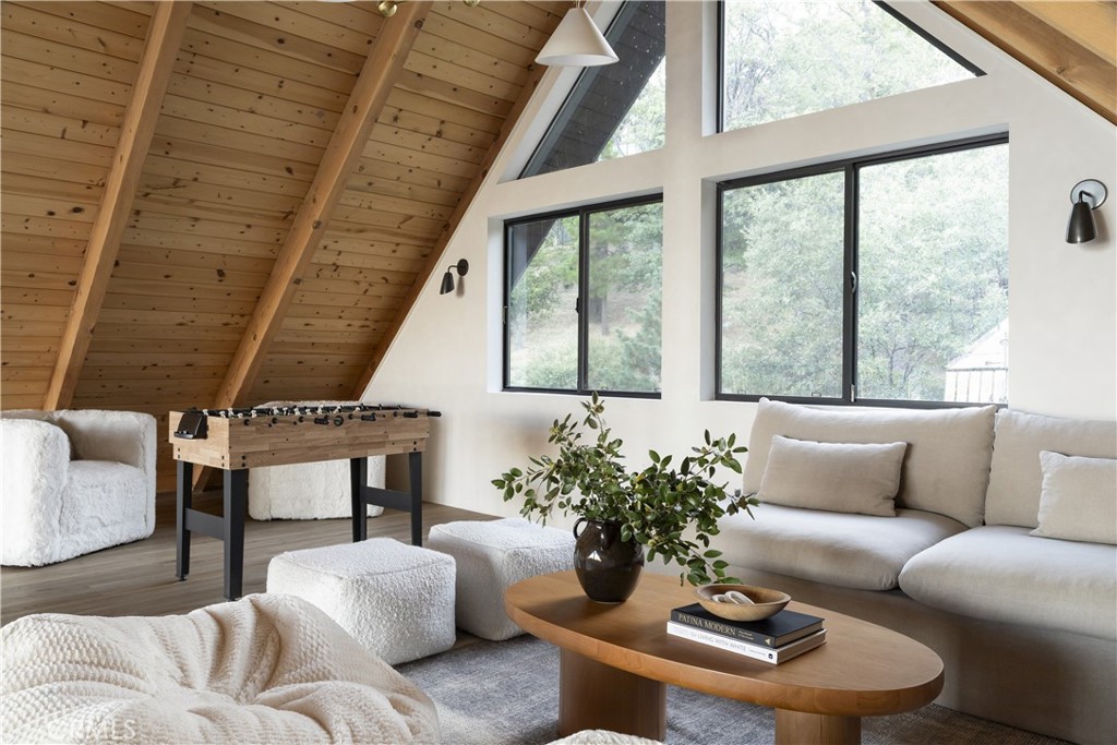 Arrowhead Woods (AWHW) - Residential