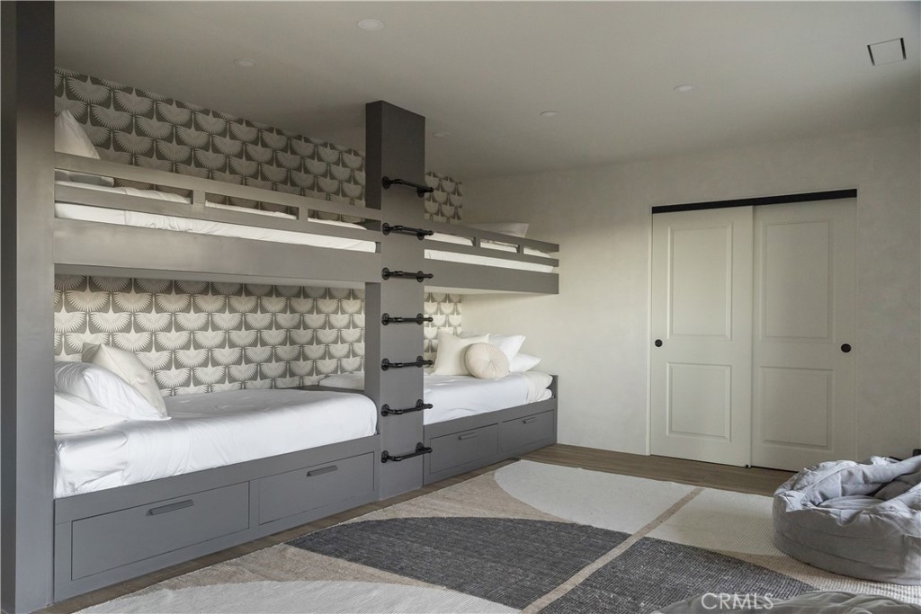 Arrowhead Woods (AWHW) - Residential