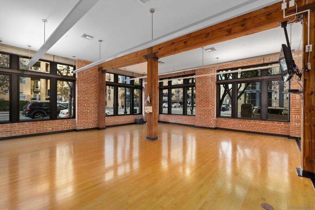 Downtown - Residential