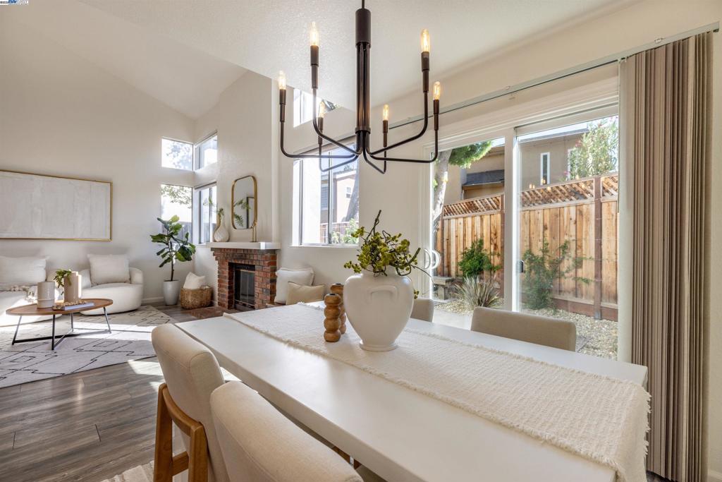 DEL PRADO - Residential