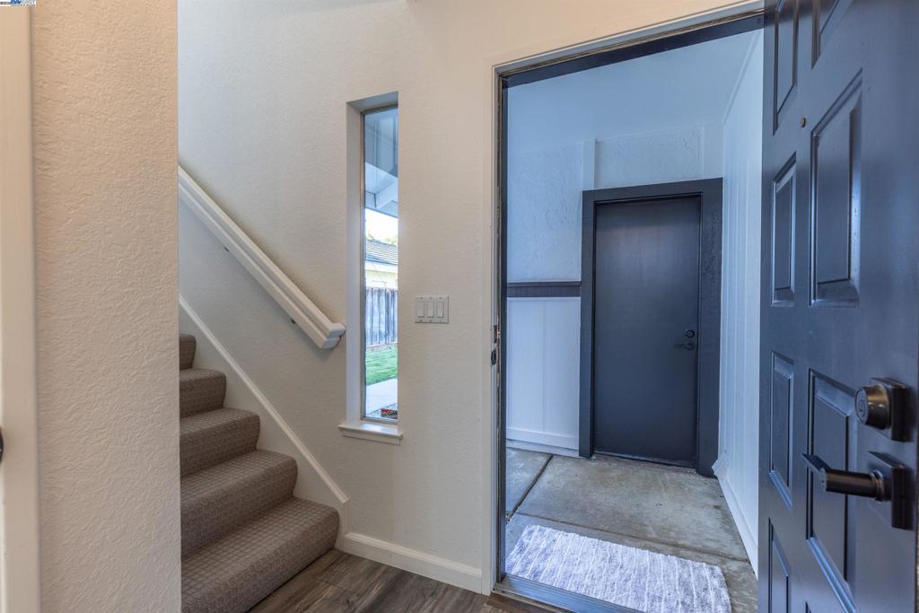DEL PRADO - Residential