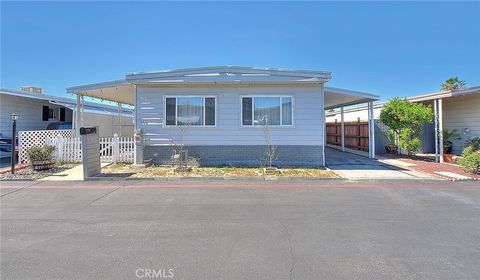 Photo of 1630 S Barranca Ave, Glendora, CA 91740 (MLS # CV25252622)