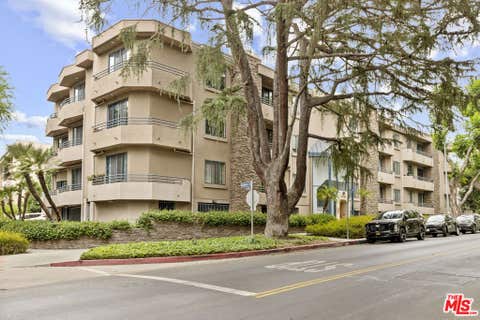 Photo of 4230 Stansbury Avenue #105, Sherman Oaks, CA 91423 (MLS # 26867819)