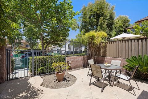 Photo of 18 Amesbury Court, Ladera Ranch, CA 92694 (MLS # OC26045044)