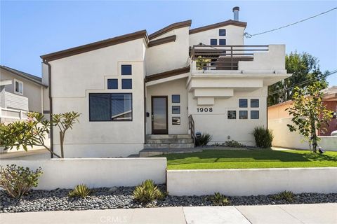Photo of 1908 Belmont Lane Ln #A, Redondo Beach, CA 90278 (MLS # SB26048976)