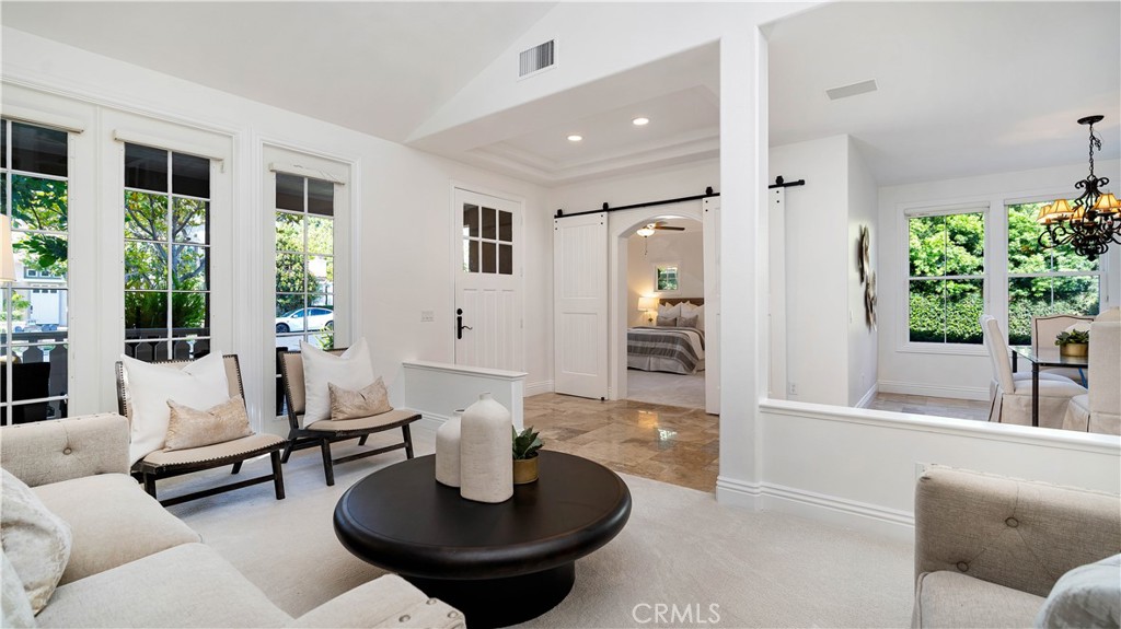 16 Bayleaf Lane