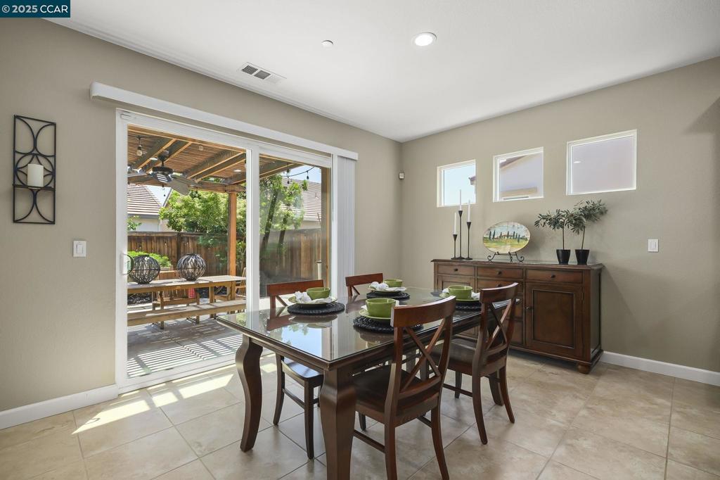 BRENTWOOD - Residential