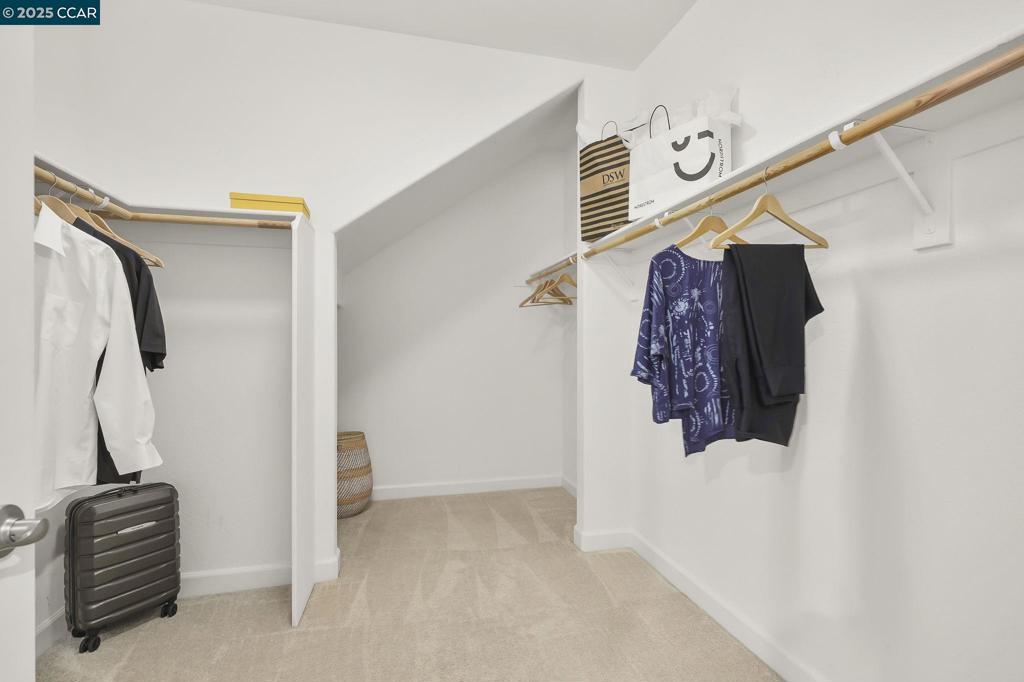 BRENTWOOD - Residential