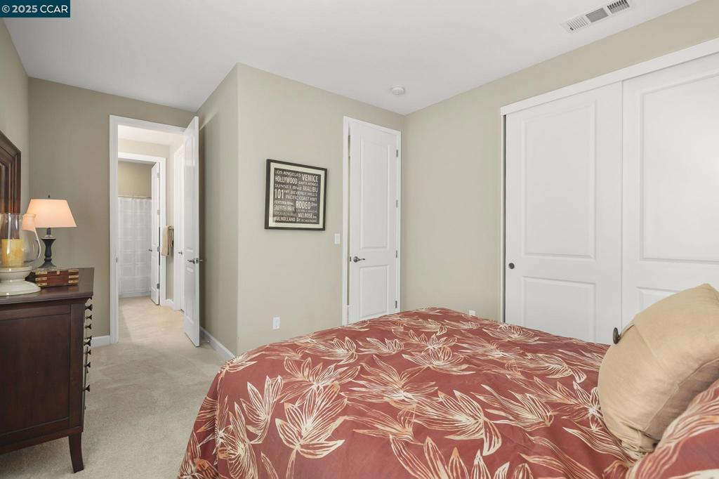 BRENTWOOD - Residential
