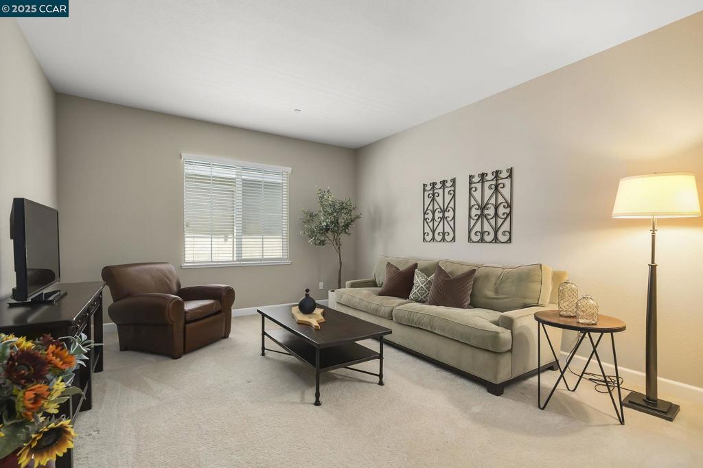 BRENTWOOD - Residential