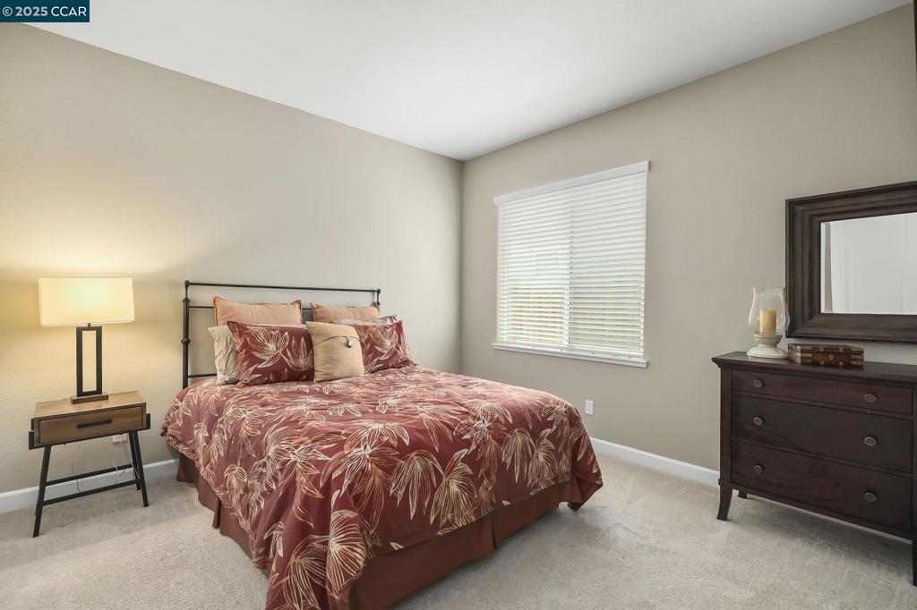BRENTWOOD - Residential