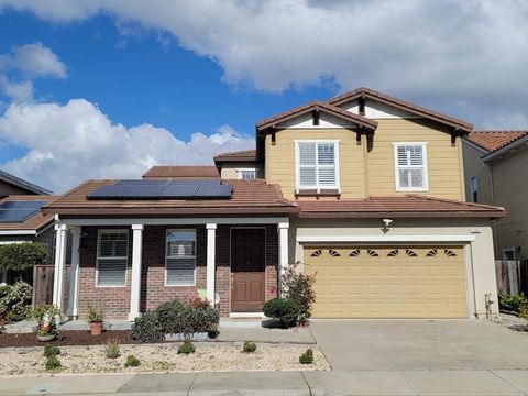 Photo of 2883 2883 Seadrift Cir, Hayward, CA 94545 (MLS # 41124138)