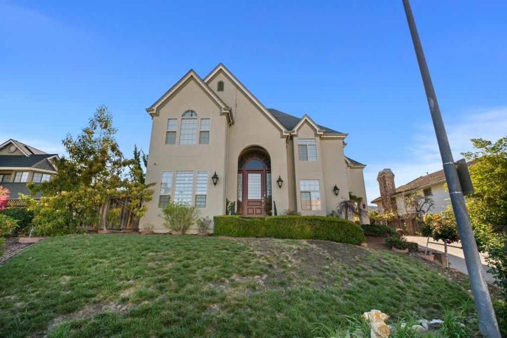 Photo of 44450 Cavisson Court, Fremont, CA 94539 (MLS # ML82040320)