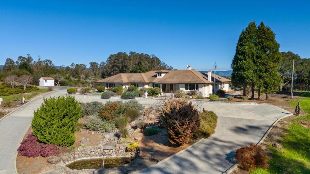 900 E Bel Mar Drive