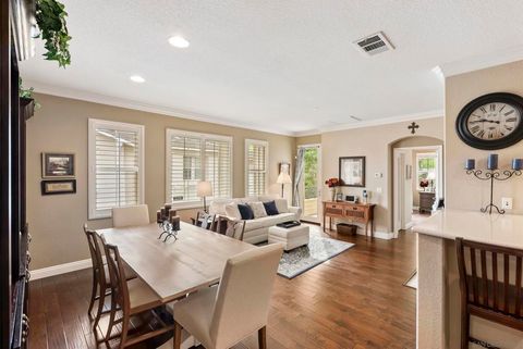 Photo of 14110 Brent Wilsey Pl Pl #1, San Diego, CA 92128 (MLS # 260003960SD)