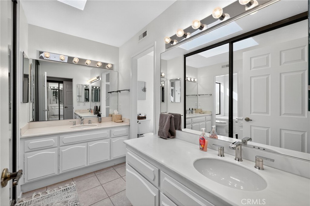 St. Tropez Villas (33252) - Residential